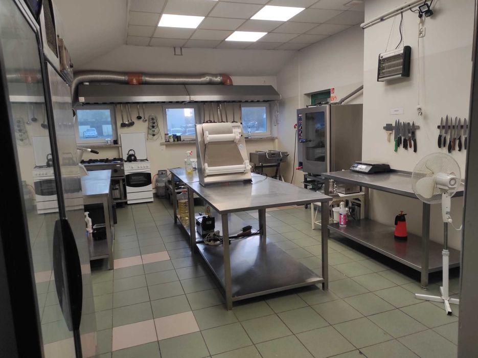 Odstąpię lokal gastronomiczny