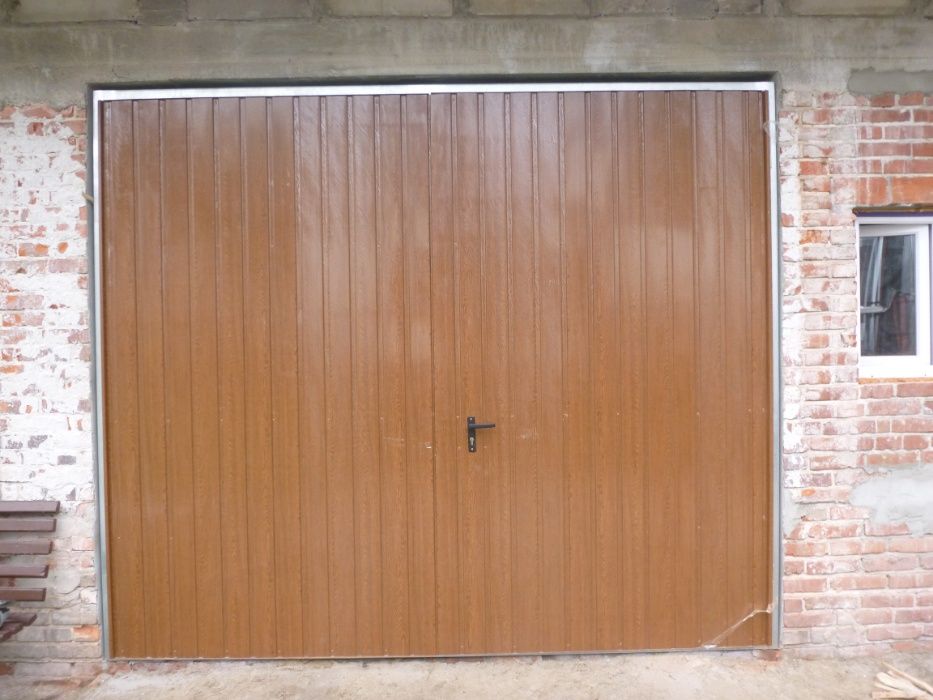 Brama garażowa do muru Bramy garażowe PRODUCENT dostawa i montaż !!!