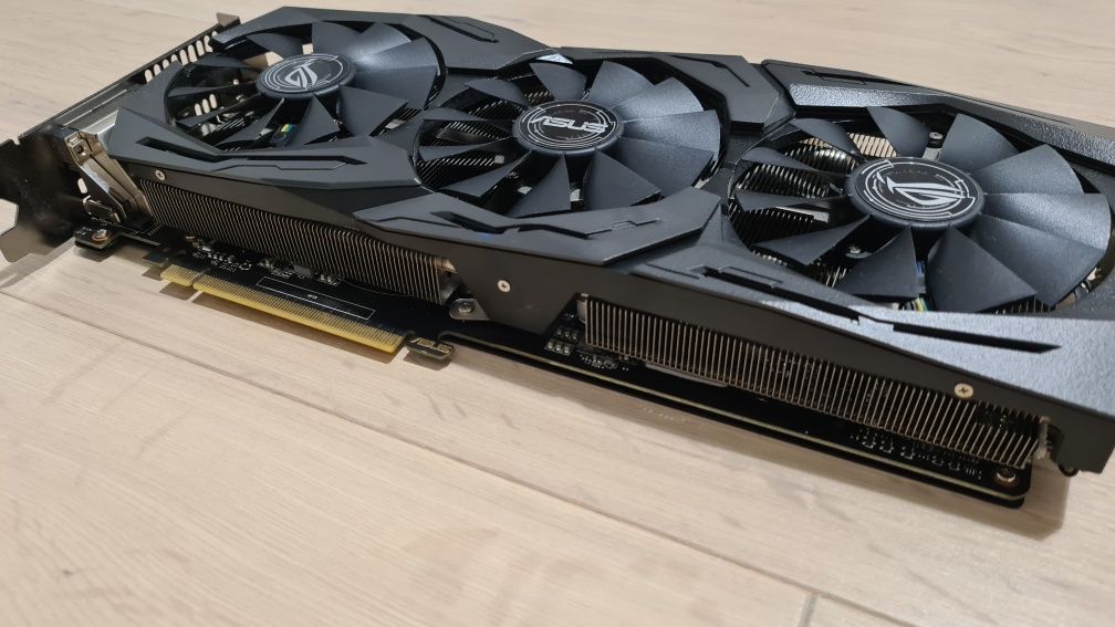 Karta graficzna Asus GTX1060 6GB Strix