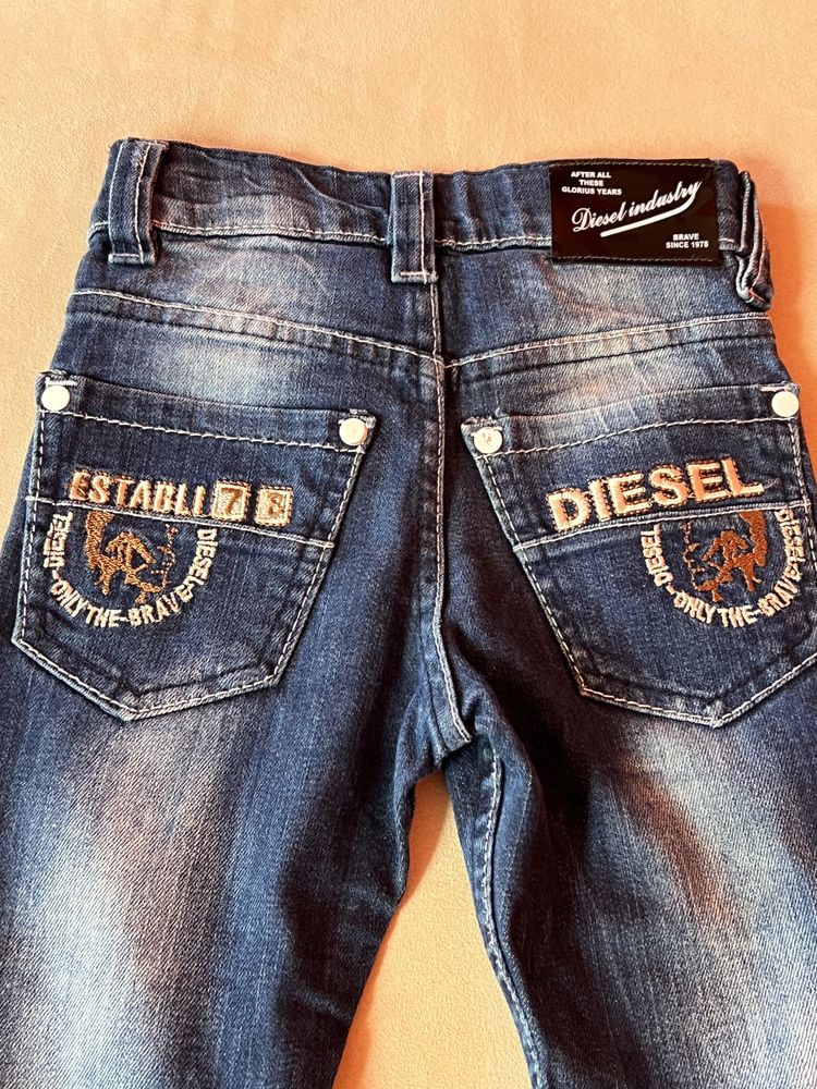 Spodnie jeansy chłopięce Diesel 92 cm