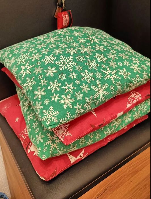 4 poduszki typu jasiek