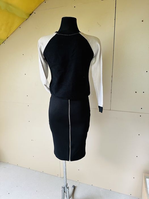 Zestaw XS/34 spódnica prążek na suwak + bluza z aplikacją #1561