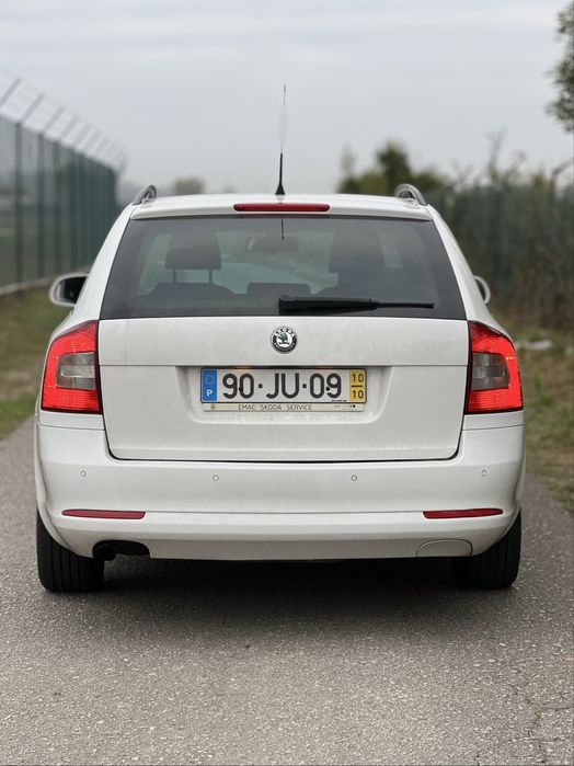 Skoda Octavia break 1.6 tdi Elegance