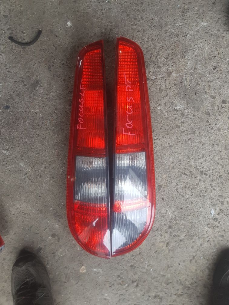 Lampa tyl Ford Focus II kombi