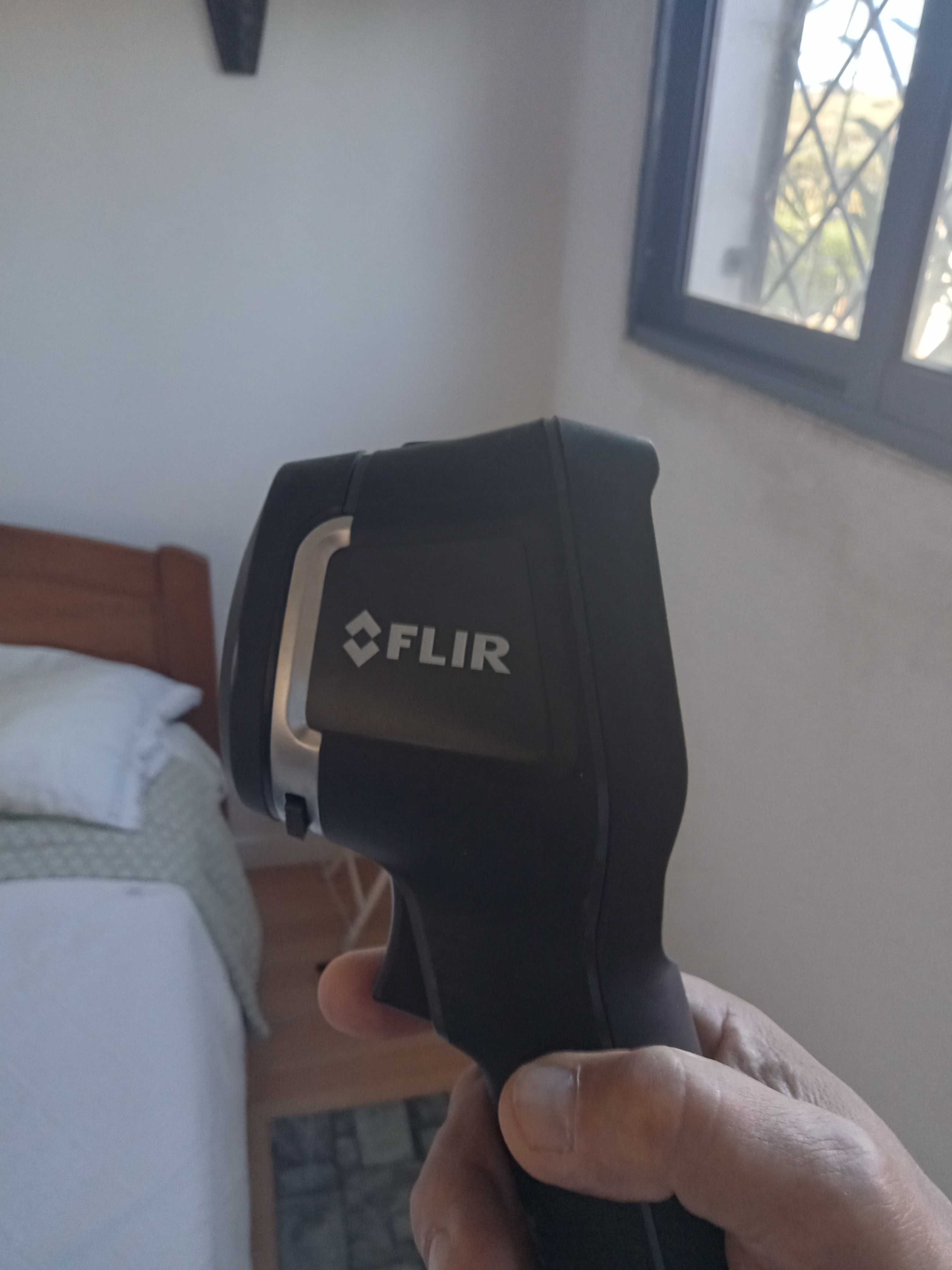 Camara Termográfica E5 Flir + 3 equipamentos de medição H/R e Temp