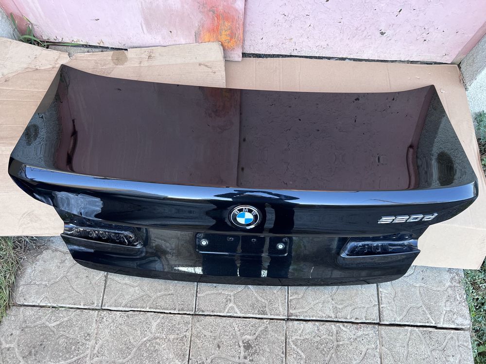 Кришка багажника до BMW G30 в кольорі 475