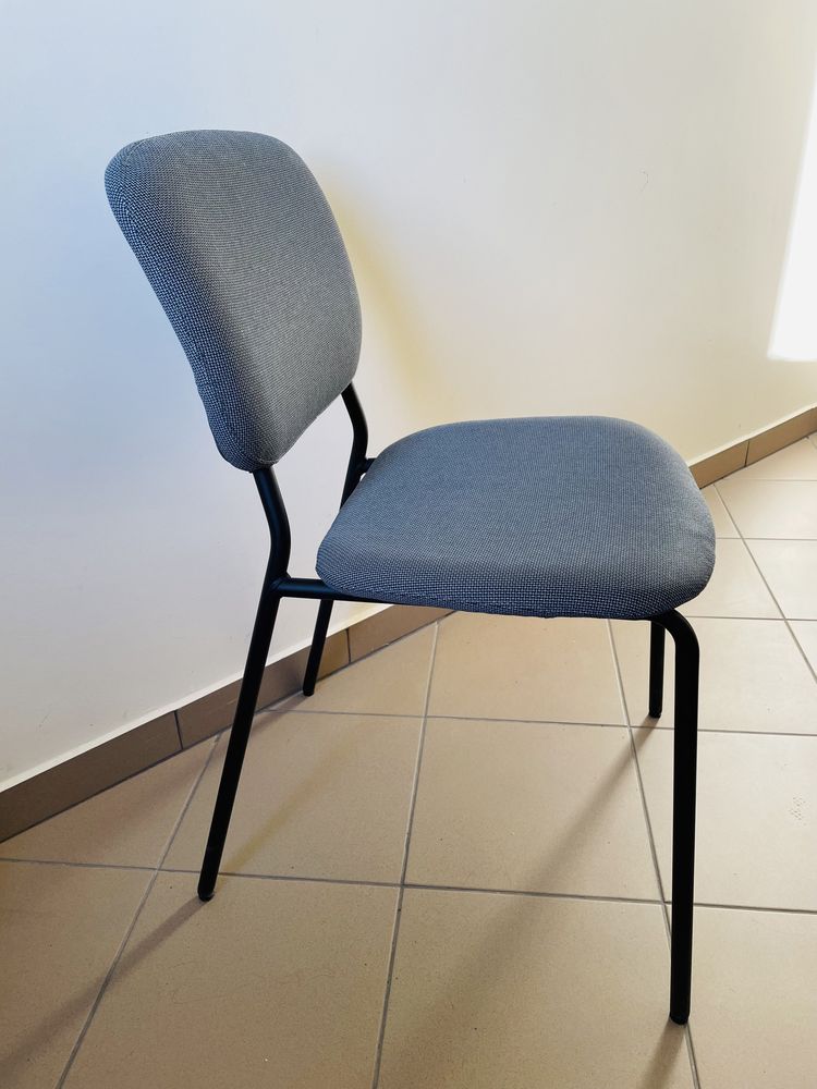 Krzesło z tapicerką