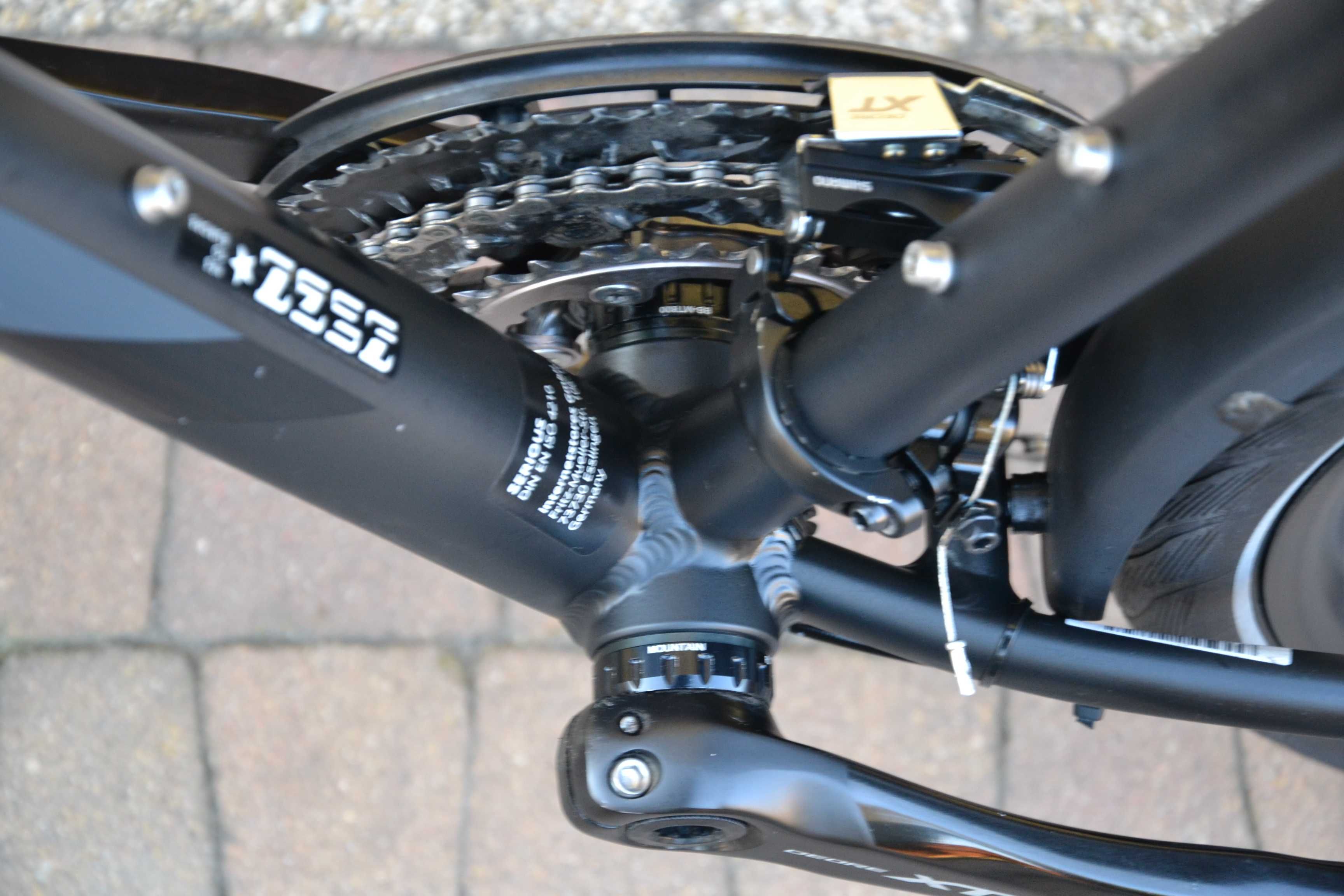 Serious Athabasca Hybrid 3x10 Deore XT dynamo Magura rozmiar L