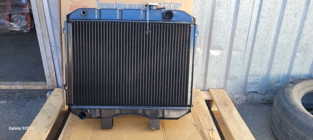 Радиатор водяной Медь Алюминий ГАЗель УАЗ ГАЗ ЗИЛ УРАЛ КАМАЗ КрАЗ МТЗ