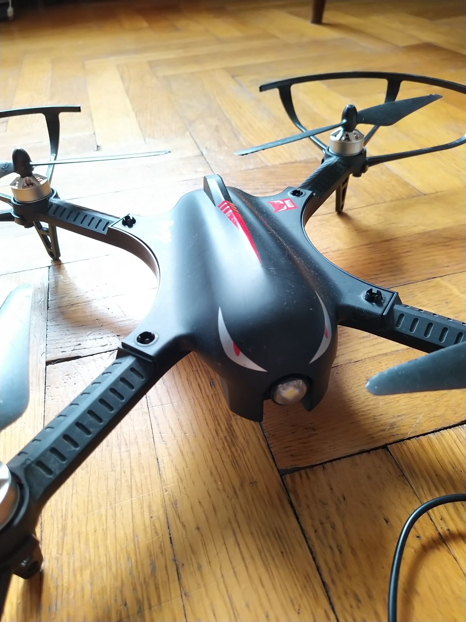 Dron mjx Bugs 3 + 2 baterie 1800mAh