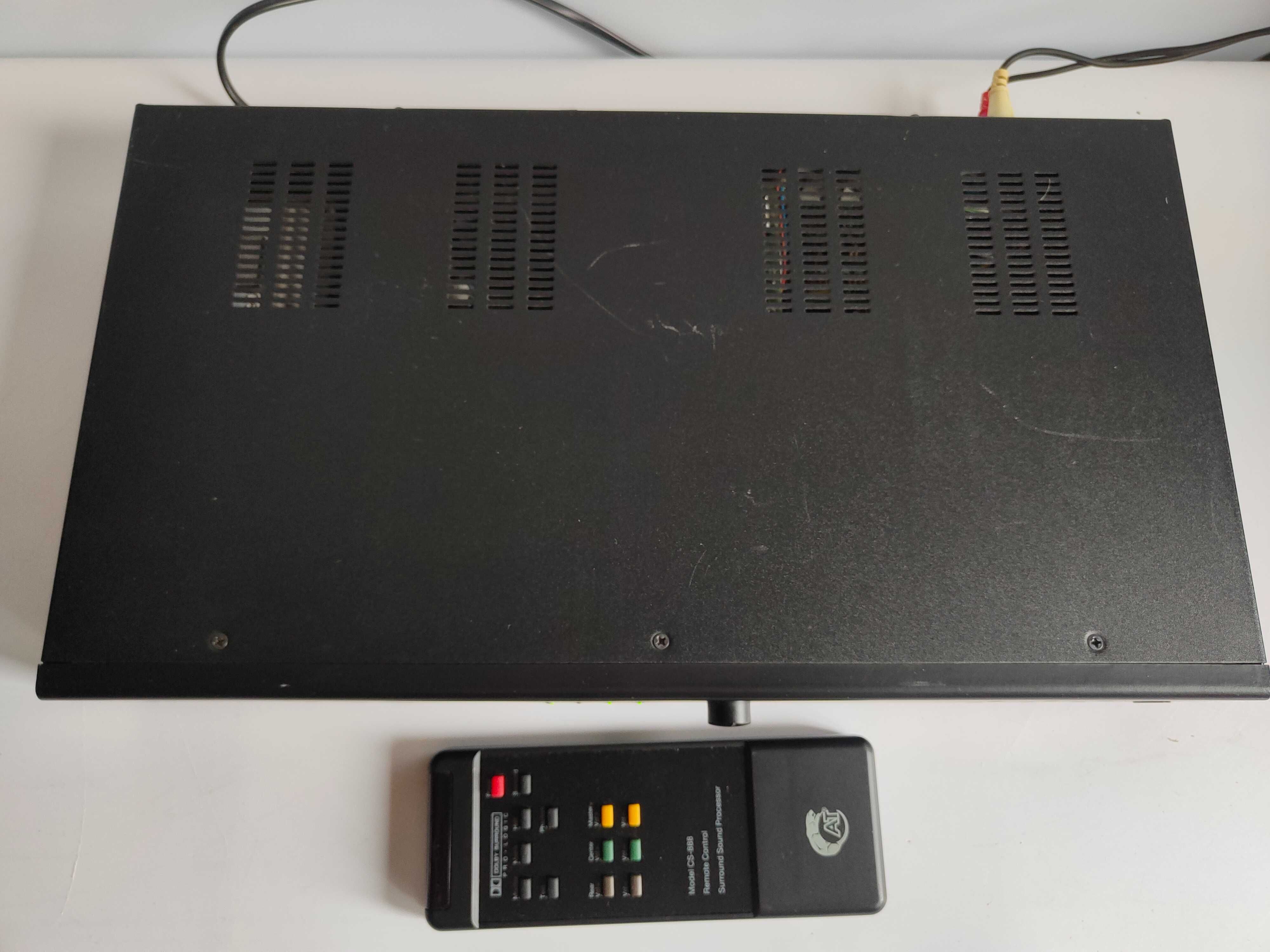 Procesor dźwięku wzmacniacz SURROUND CAT CS-888 z pilotem