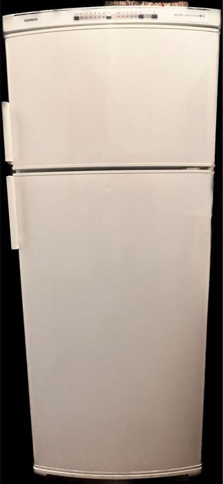 Frigorifico de tamanho grande e em muito bom estado! Marca Siemens