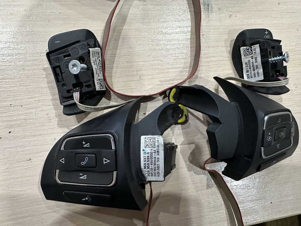 Кнопка руля блок мультируль VW CC B7 B6 Golf 6 Polo Jetta Tiguan