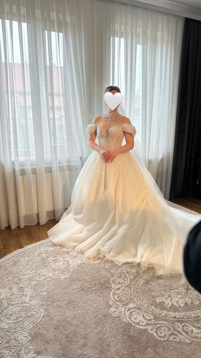 Весільна сукня Vladiyan bridal