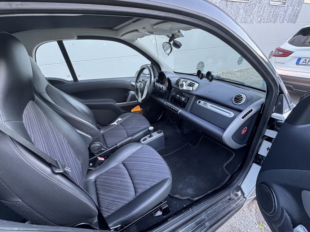 Smart fortwo coupe cdi 451