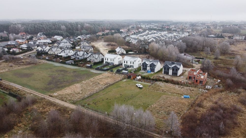 Działka budowlana — FILM — 1640m2 w Cerekwicy ul. Sosnowa