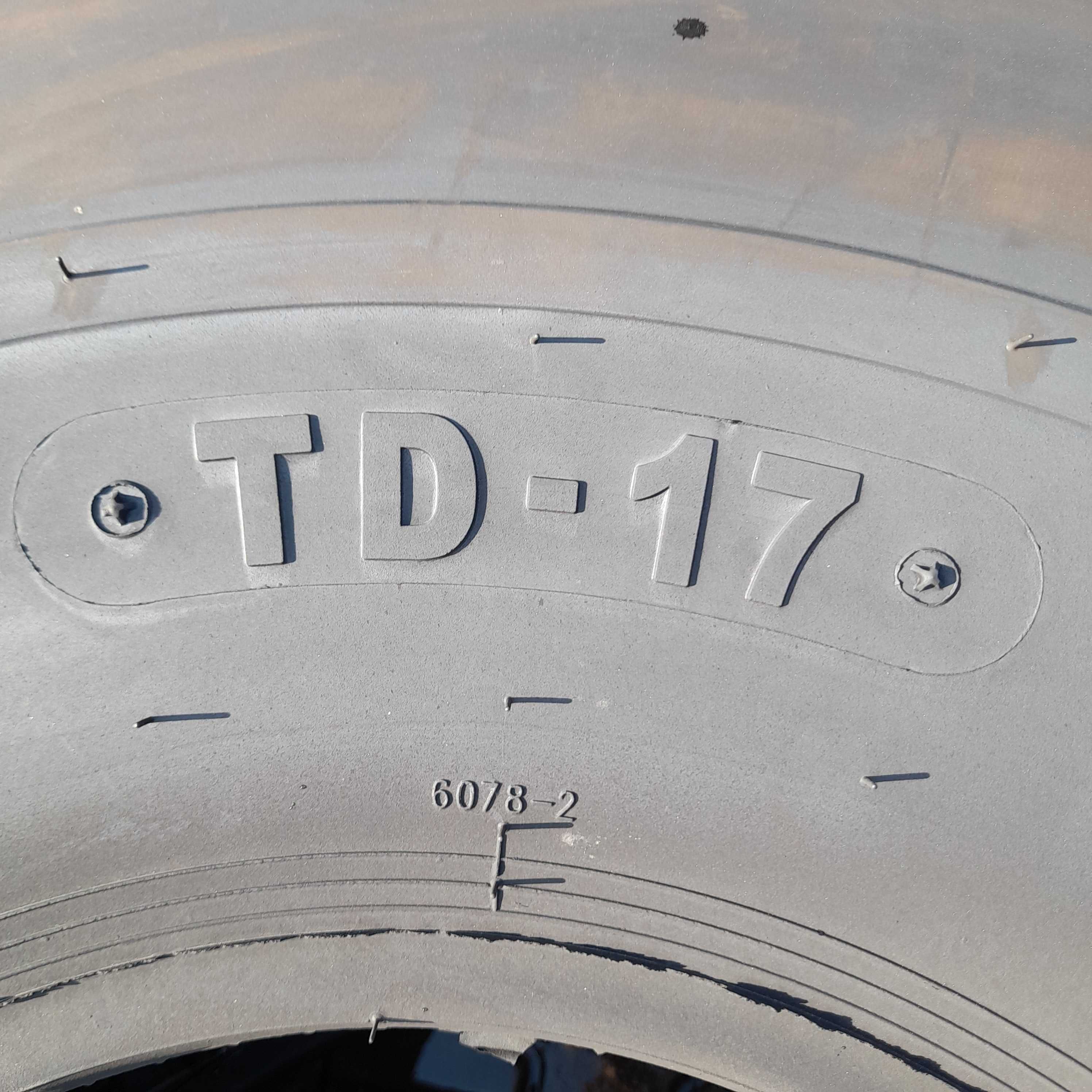 Opona 11.00-16 8PR TD-17 TT 118A6 Petlas