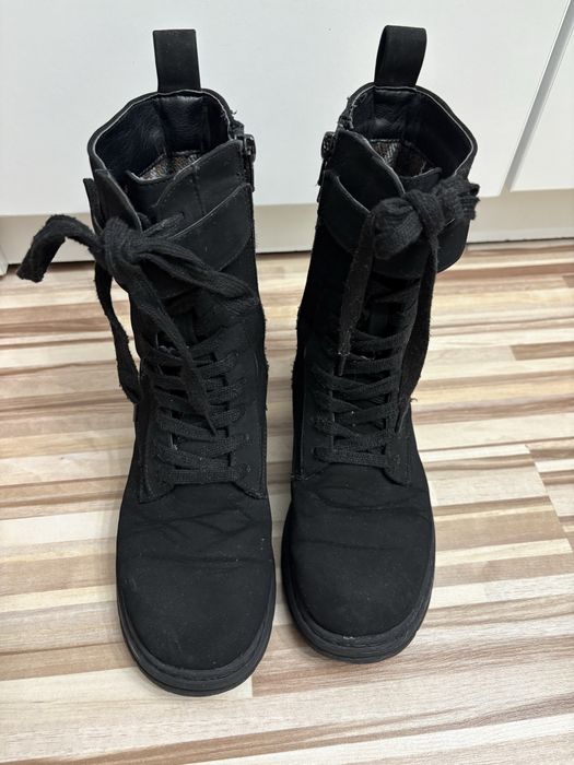 Buty na zamek Reserved r.34