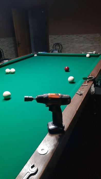 Ремонт,реставрация и перетяжка ,бильярдный стол