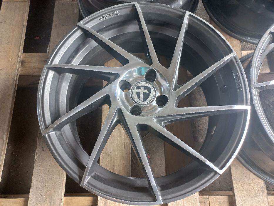 Felgi 4x100  18 FIAT OPEL Corsa RENAULT Honda  Toyota Nissan Mini KIA