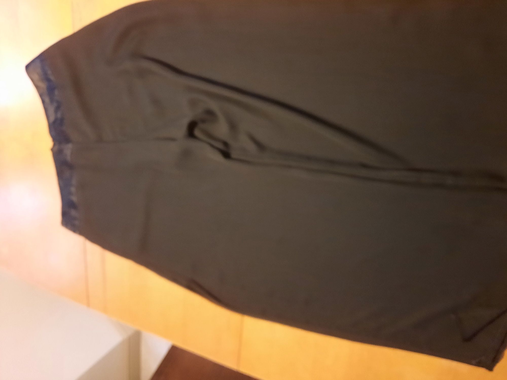 Szałowe spodnie na Sylwestra z rozcięciami po bokach z USA Ronni Nico