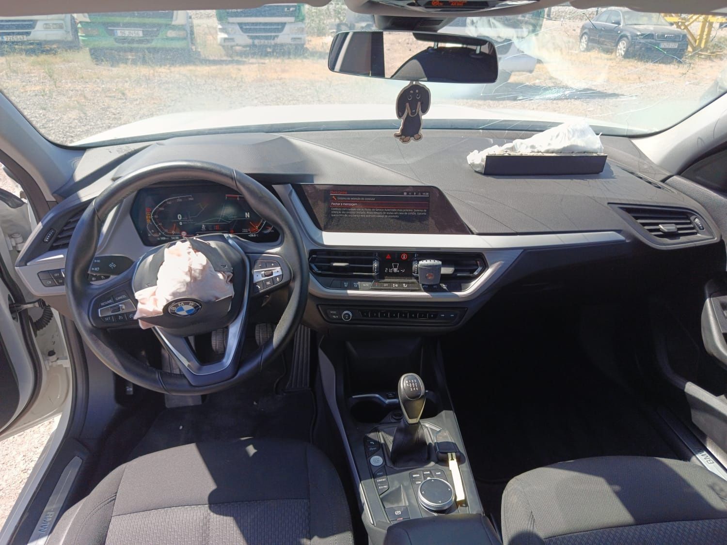 BMW 116I sinistrado