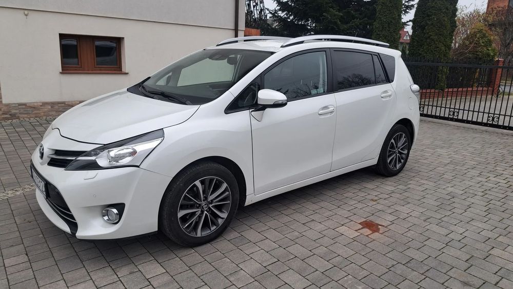 Toyota Verso Salon Polska AUTOMAT