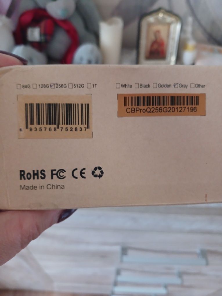 Продам ноутбук CHUWI на запчасти