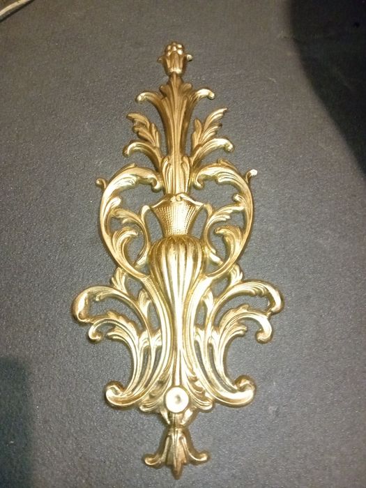 Латунний декори.