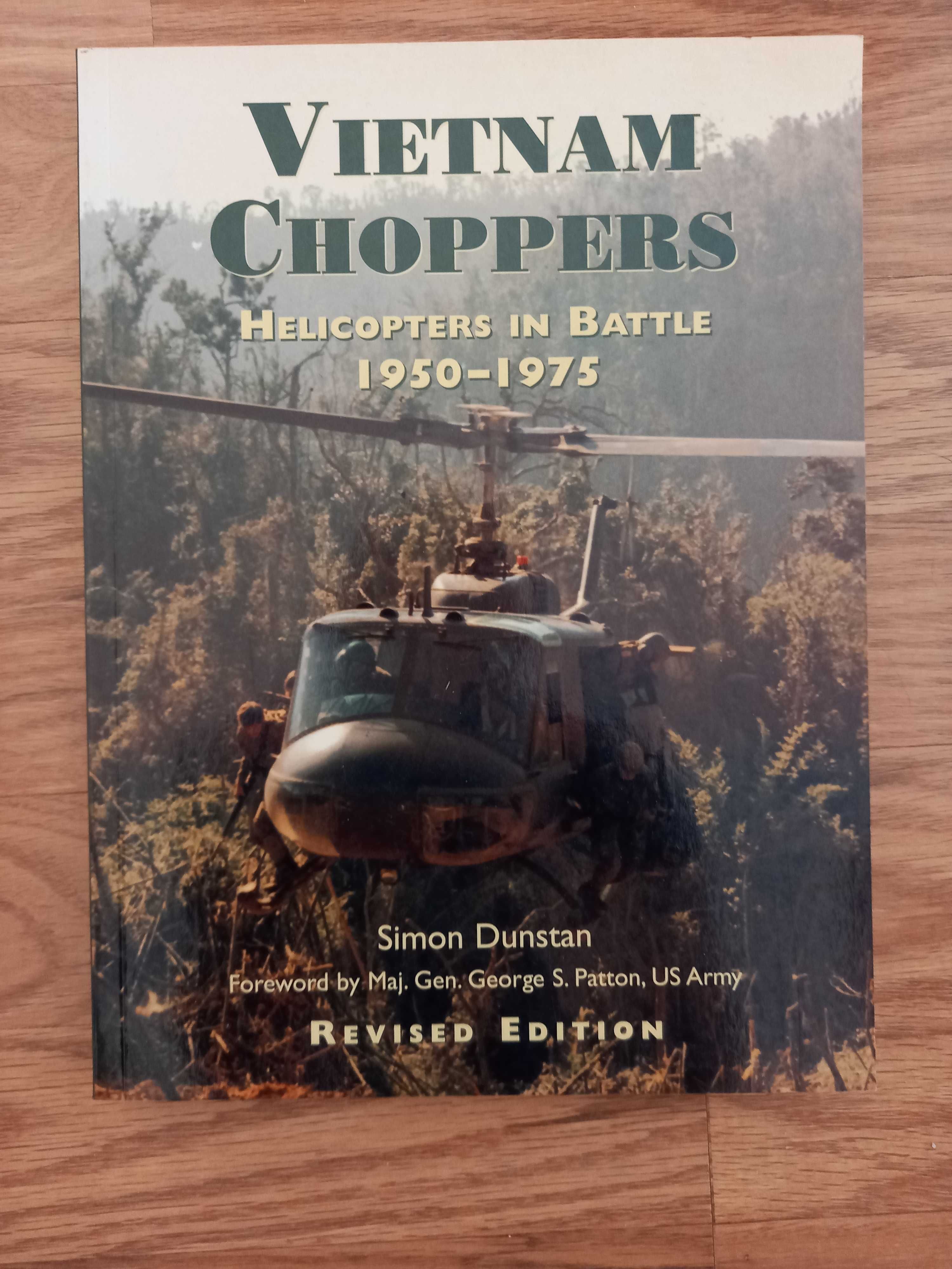 Aviação Vietnam Choppers Helicopters in Battle  1950-75
