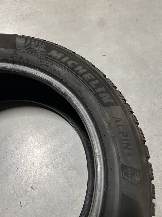 Opony Zimowe Michelin Alpin 6 215/55 R 17 stan dobry
