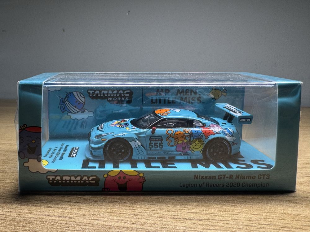 Nissan GT-R Nismo GT3  1:64 Tarmac