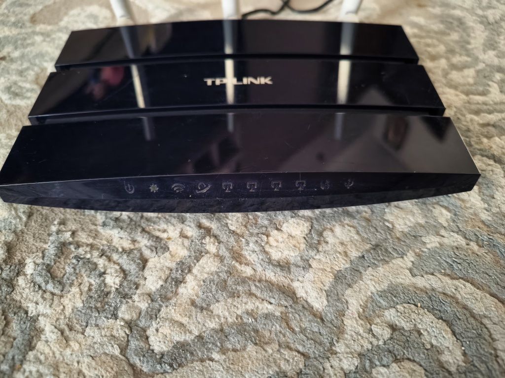 Router TL-WR 1043ND ver. 2.1 + modem Vodafone K5160 4G OpenWrt