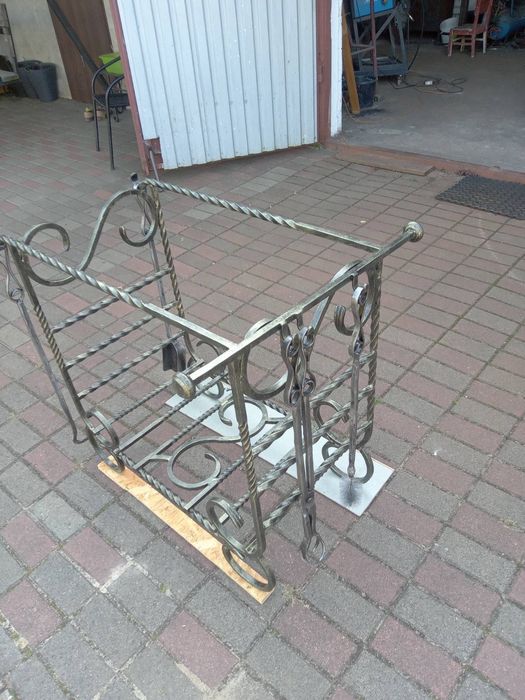 Kosz na drewno przybory kominkowe