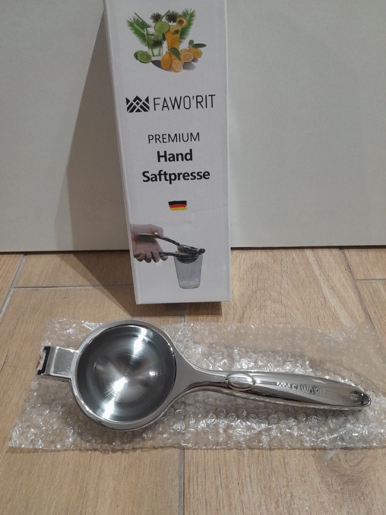 Ręczna wyciskarka do cytrusów Fawo'rit