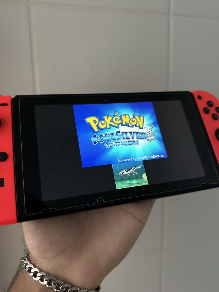 Nintendo Switch V1 (Desbloqueada, 286gb, 100+ Jogos, Gameboy/DS)