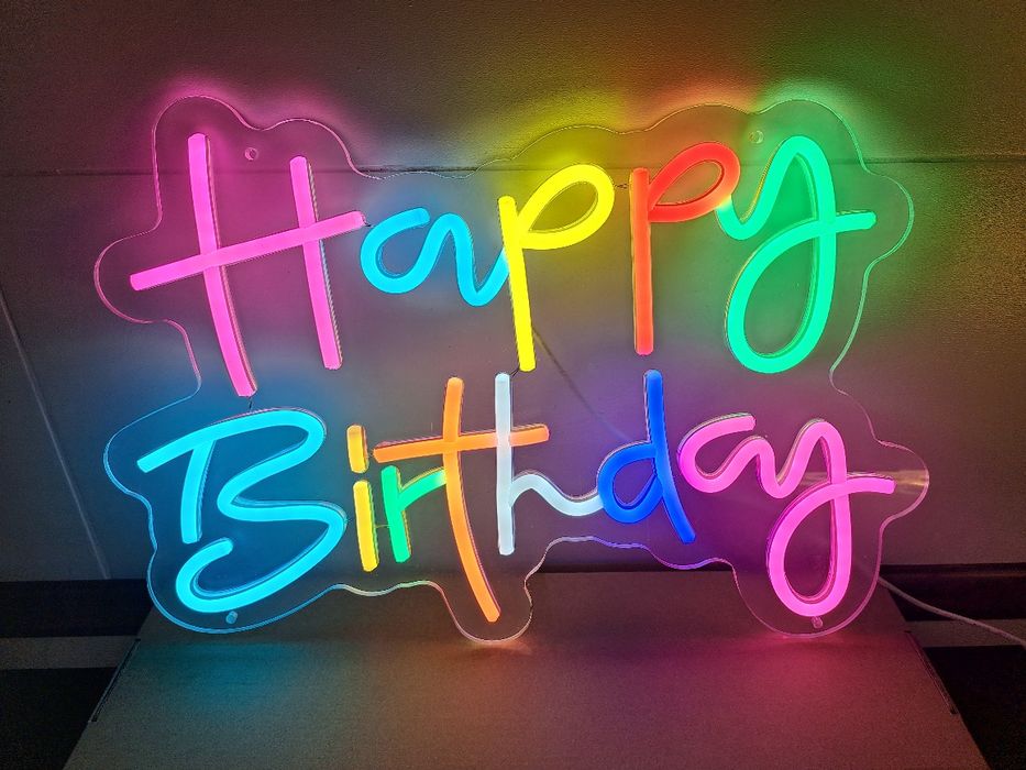 Napis led Happy Birthday
