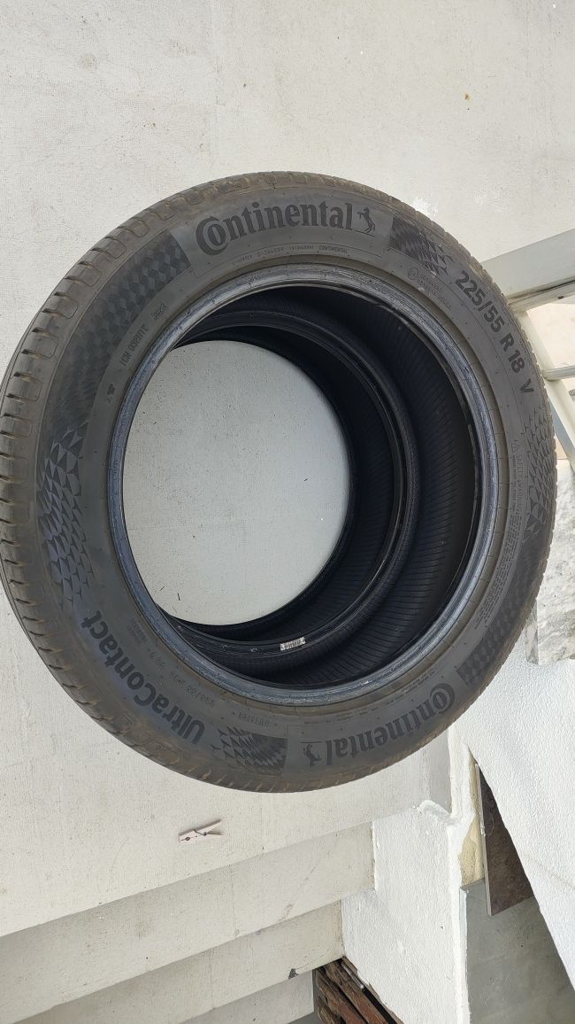 Pneus continental semi novos 225 55 R18