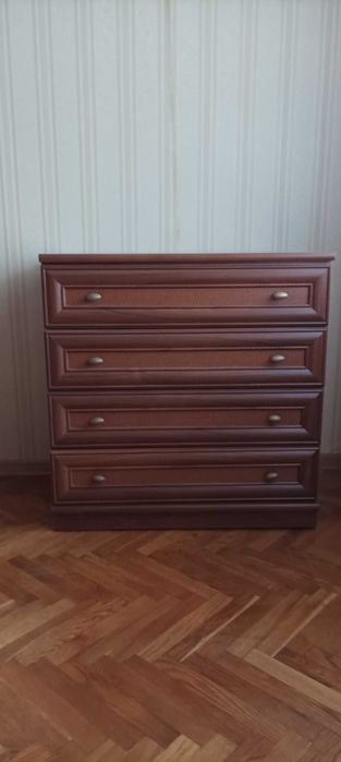 Продам б/у комод