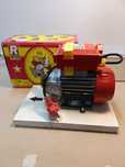 Bomba de trasfega de vinho, Rover 35