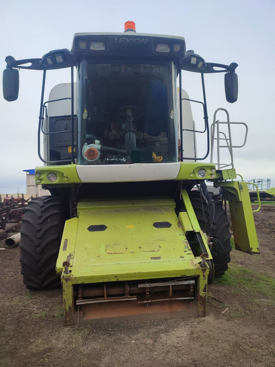 Комбайн Claas Lexion 560