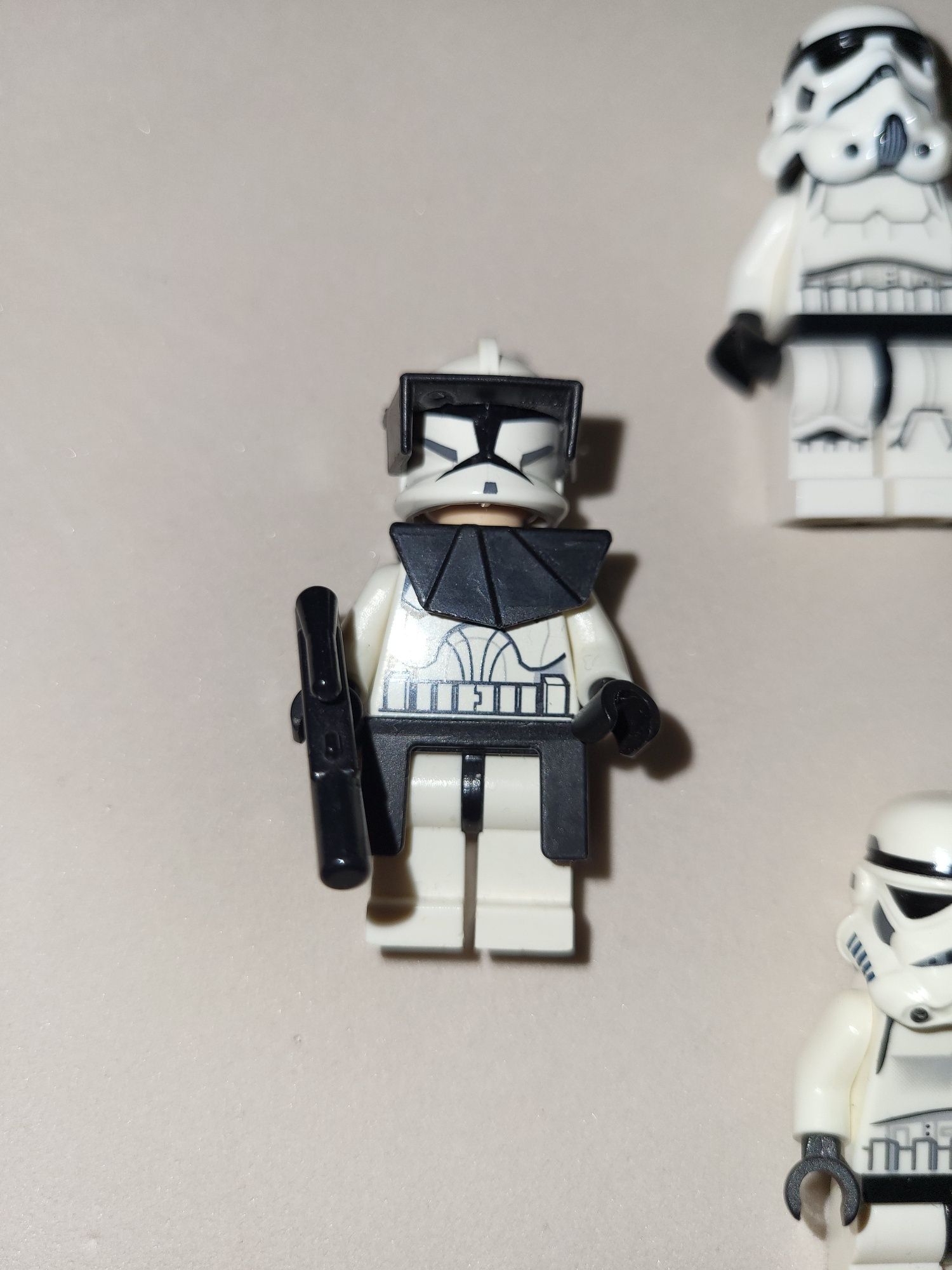 Oryginalne figurki lego star wars