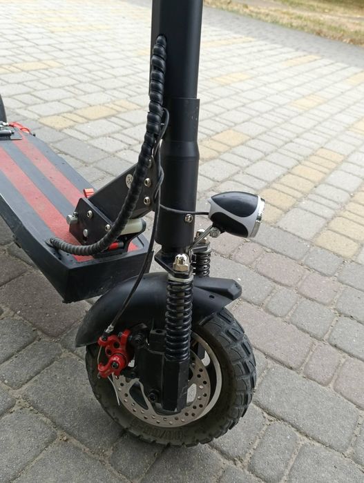 Продам електросамокат