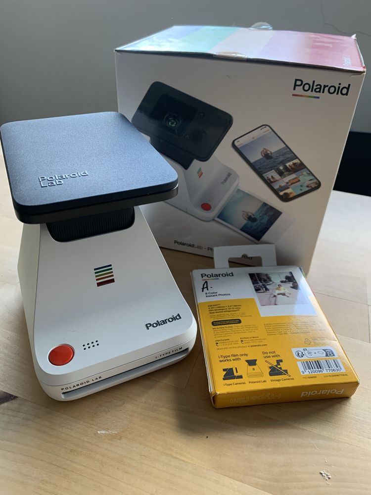 Polaroid lab i-type film