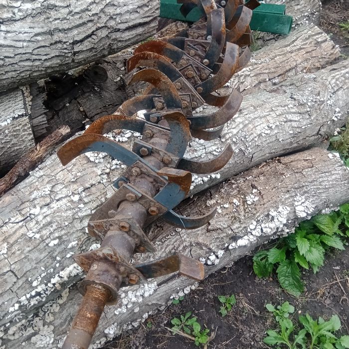 Фреза на мінітрактор