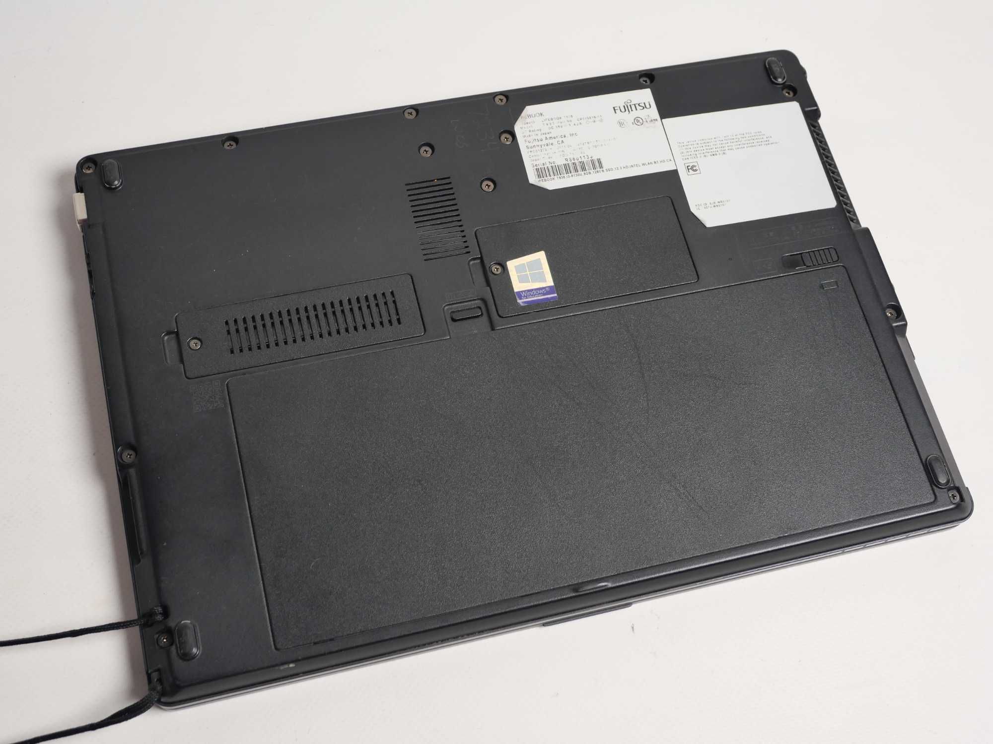 Ноутбук для малювання та дизайну Fujitsu Lifebook T938 i3/8Gb/128Gb