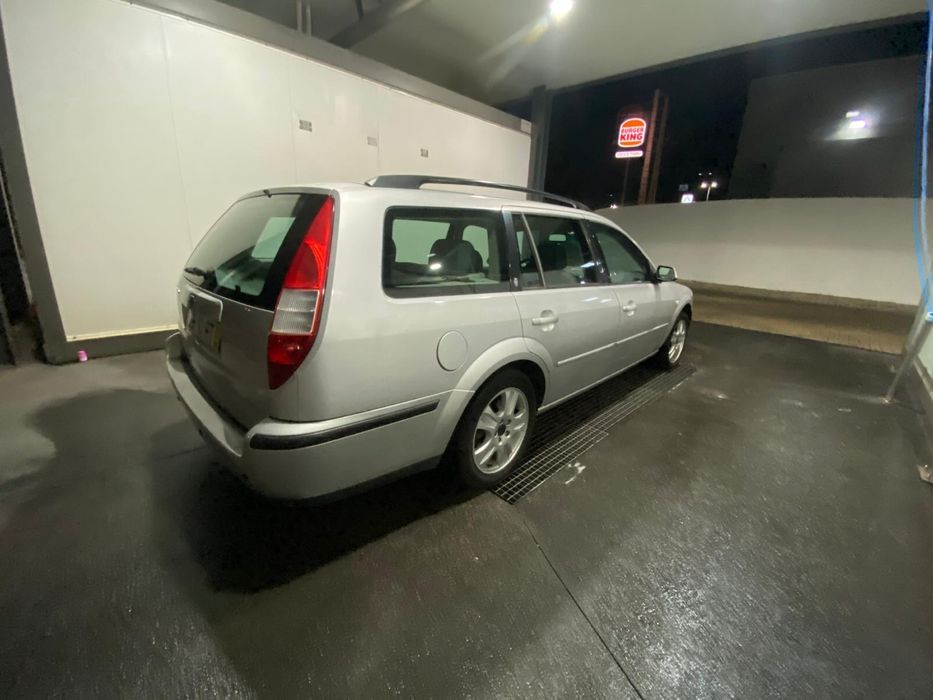 Ford mondeo 1.8 gpl