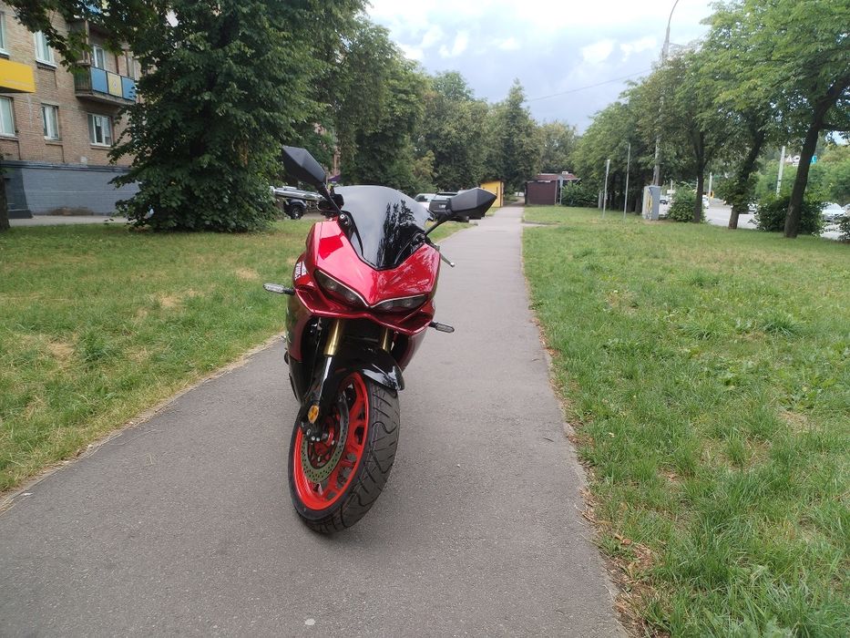 Мотоцикл SPARK SP300RS-2