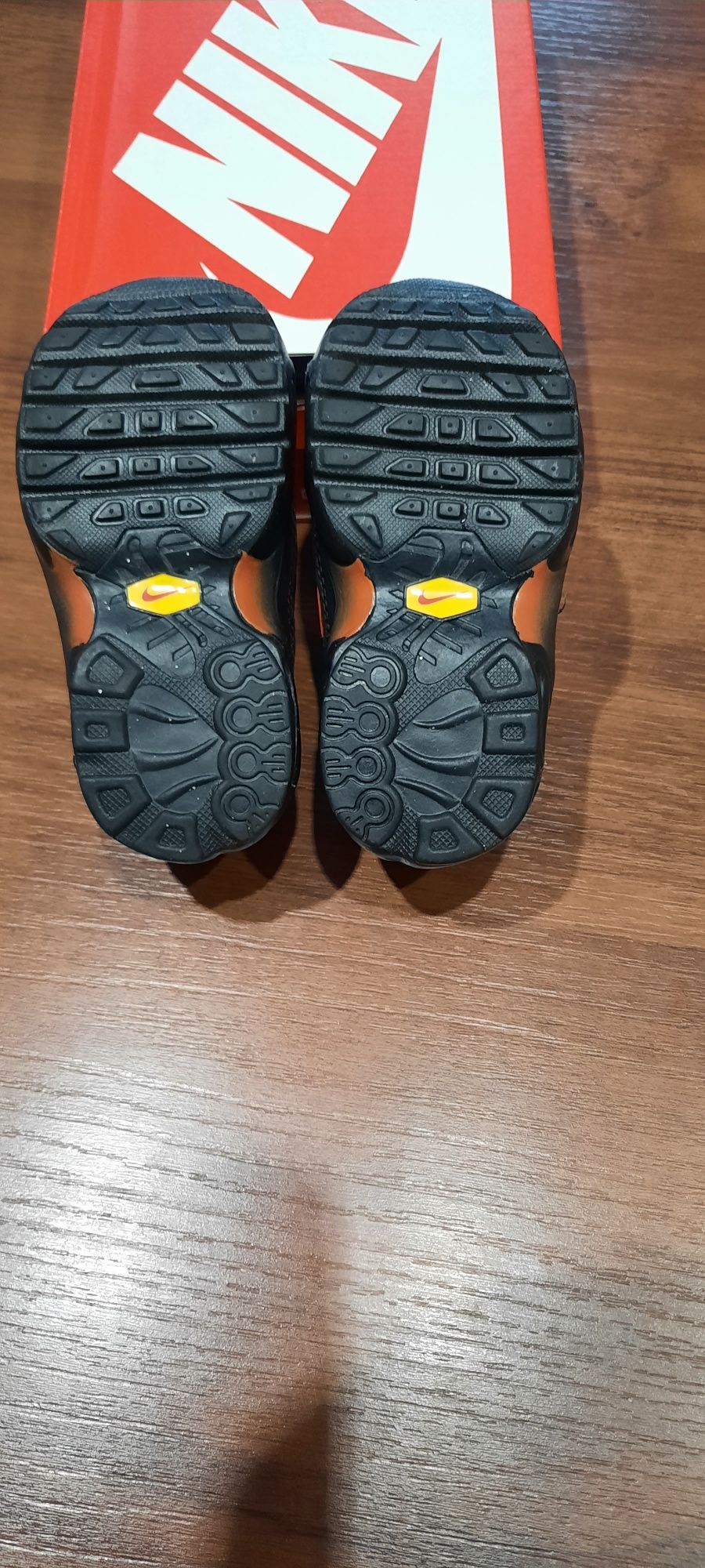 Nowe Nike Air Max Plus TD I r.21