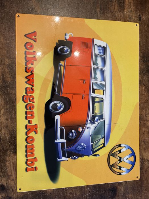 Metalowy twardy plakat